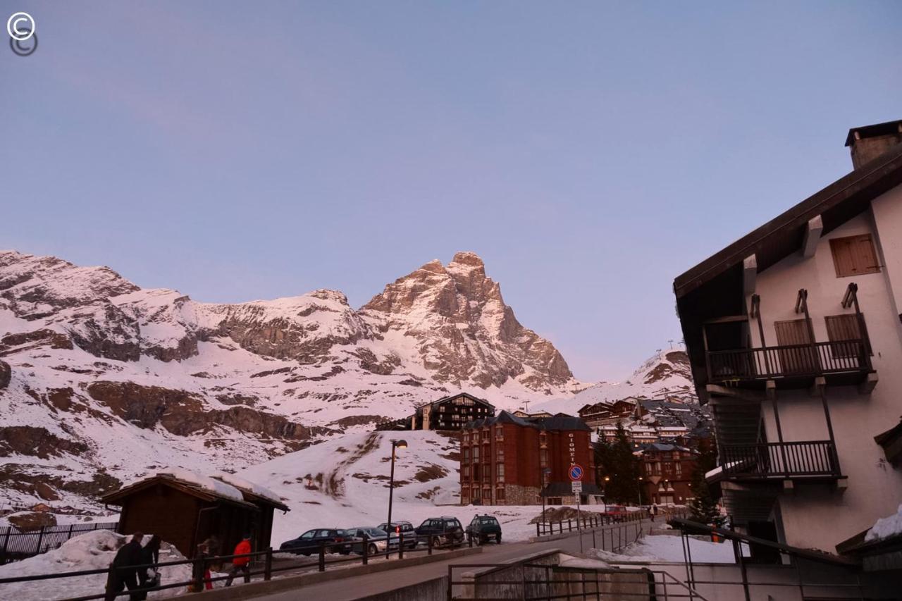 Breuil Cervinia Near Funicular Apartment With Private Garage Exterior foto