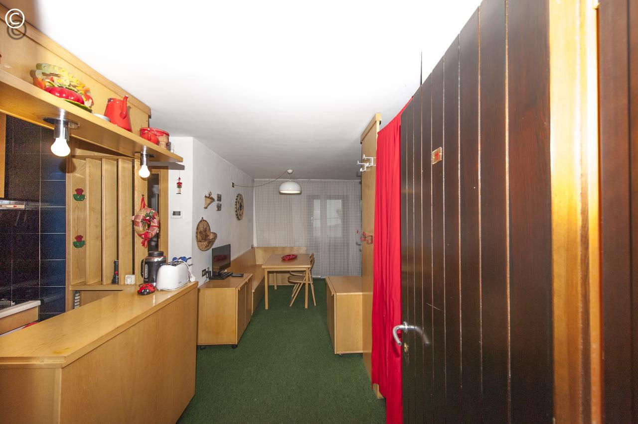 Breuil Cervinia Near Funicular Apartment With Private Garage Exterior foto